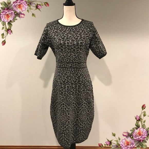 Calvin Klein Dresses & Skirts - Calvin Klein fitted animal print sweater dress.